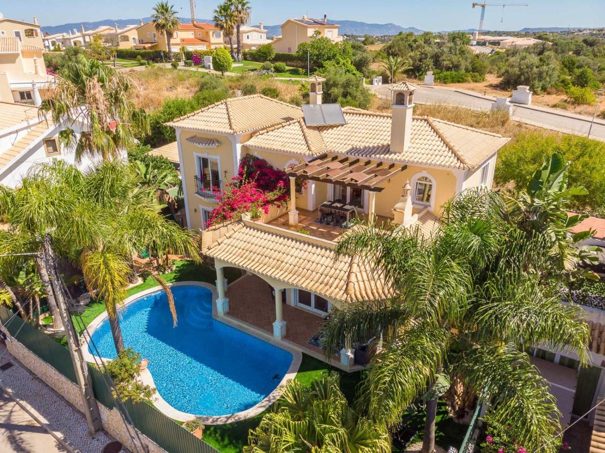 Oasis Tropical, Jardim E Piscina! Apartment Portimao Bagian luar foto