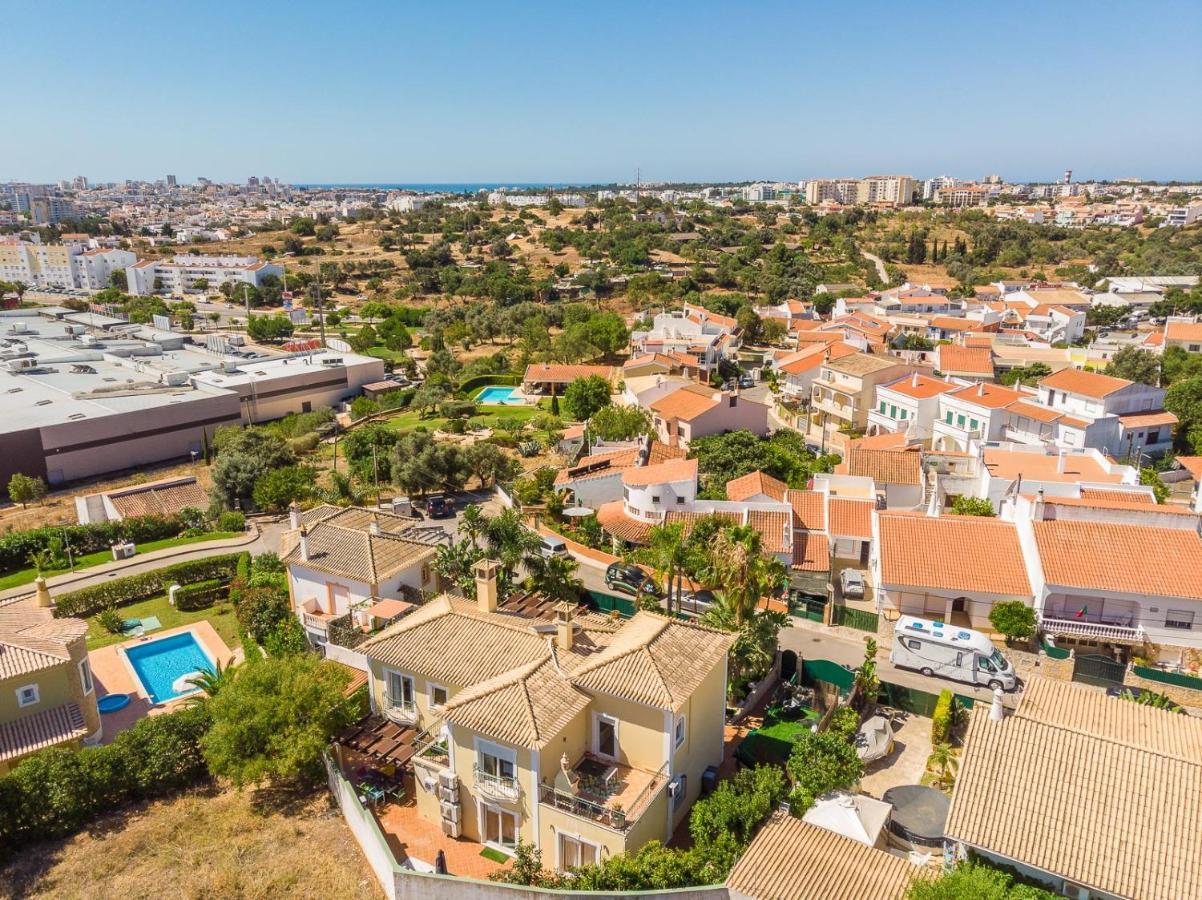 Oasis Tropical, Jardim E Piscina! Apartment Portimao Bagian luar foto